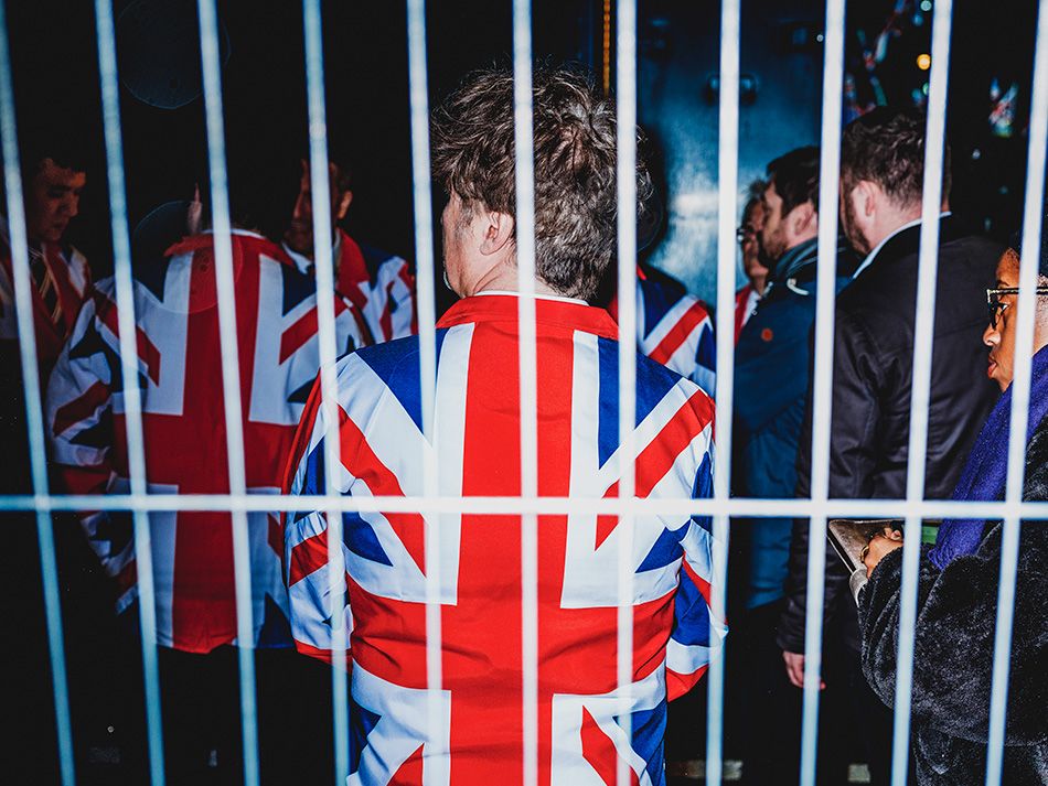 7/9&emsp;&emsp;&emsp;&emsp;Brexit supporter in Westminster