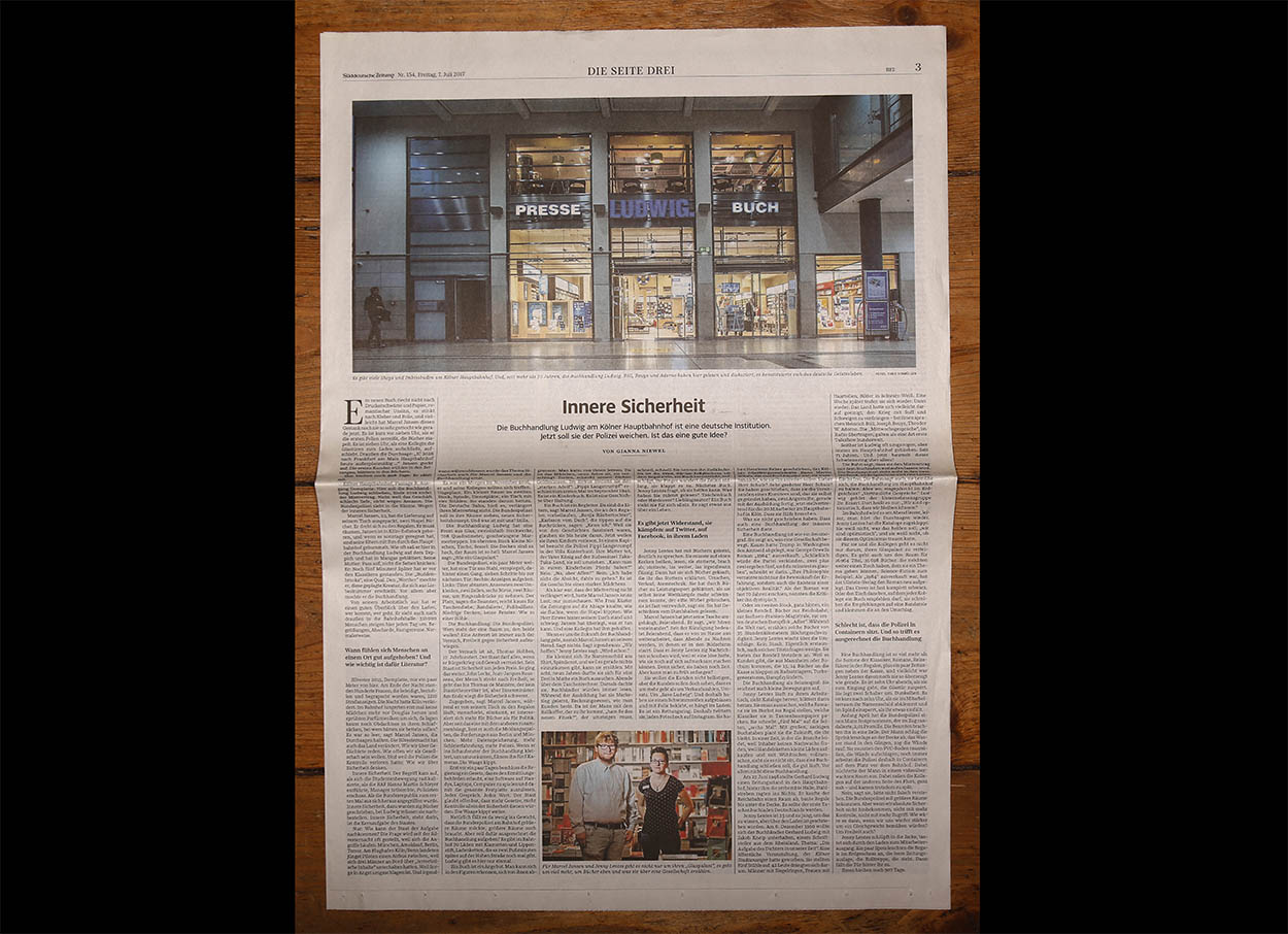 AGENDA Magazine - Cyber Crime Frankfurt/Main - Agency: Zimmermann Editorial - Client: Deutsche Bank - 2017