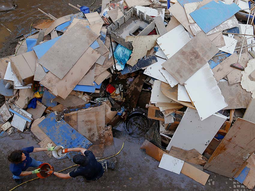 ts-teaser_REUTERS-flood-in-germany