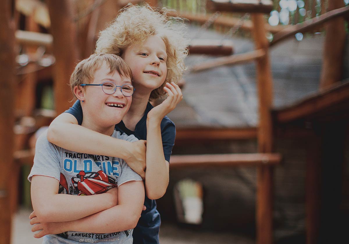 15/21&emsp;&emsp;&emsp;&emsp;Aktion Mensch, Thibaud and Leopold at the Zoo playground, Berlin, 2018