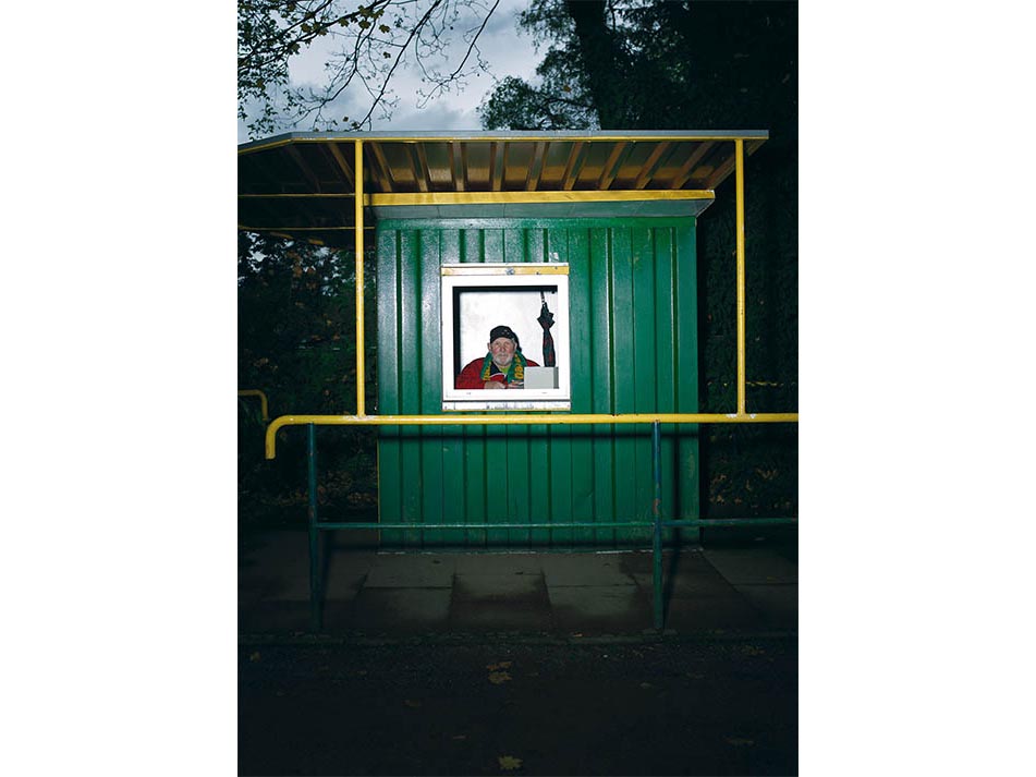 1/8&emsp;&emsp;&emsp;&emsp;Sportvereinigung 08/29 Friedrichsfeld - Sportanlage Am Tannenbusch - Hermann Naves