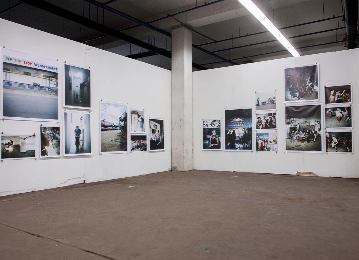 8/8&emsp;&emsp;&emsp;&emsp;‚41 out of one Million‘, inside bridge structure of Deutzer Bruecke, Int. Photoszene Festival, Cologne, 2010